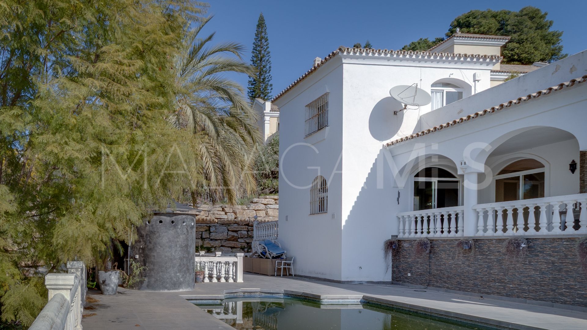 Villa for sale in Paraiso Alto