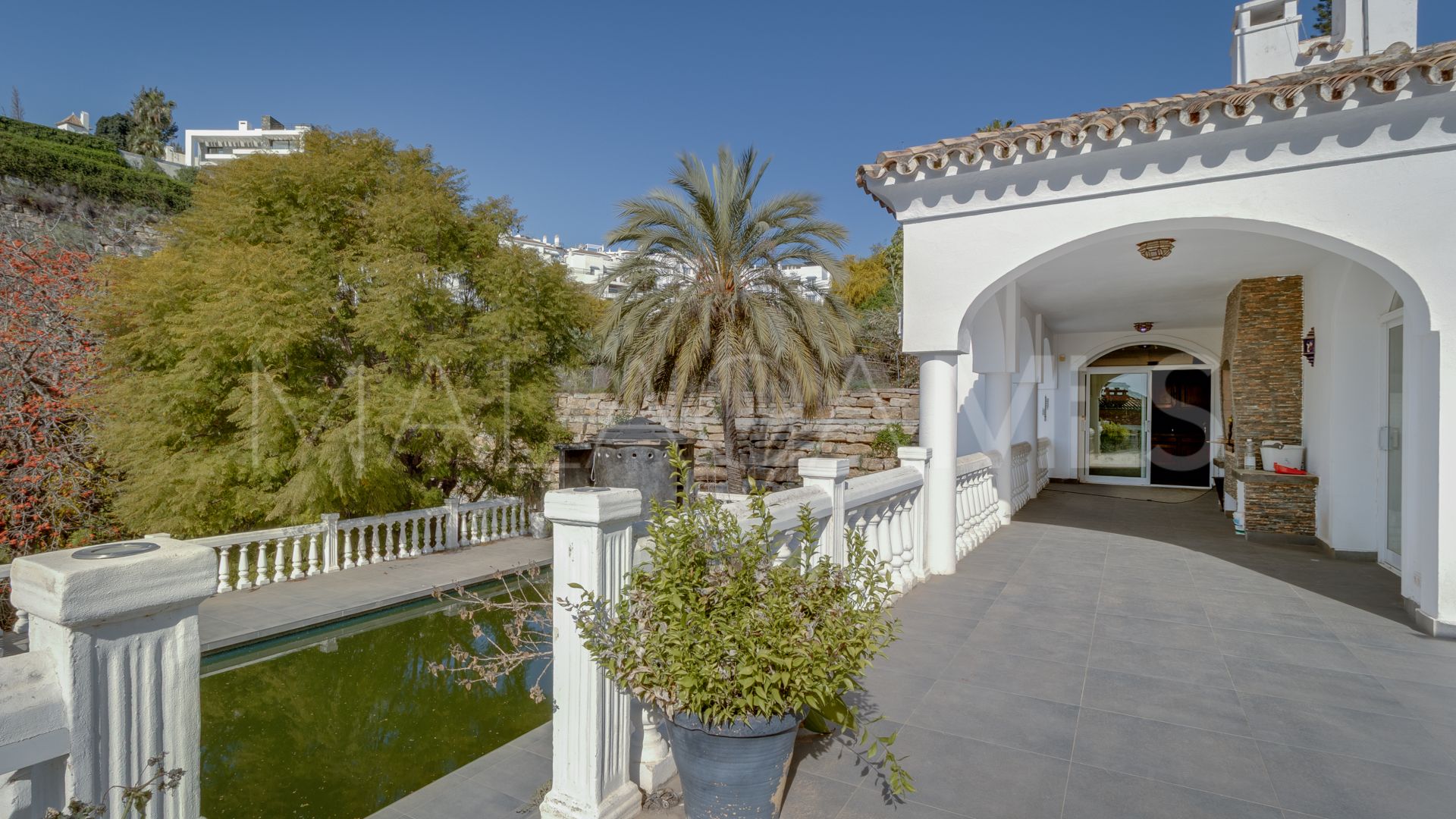 Villa for sale in Paraiso Alto