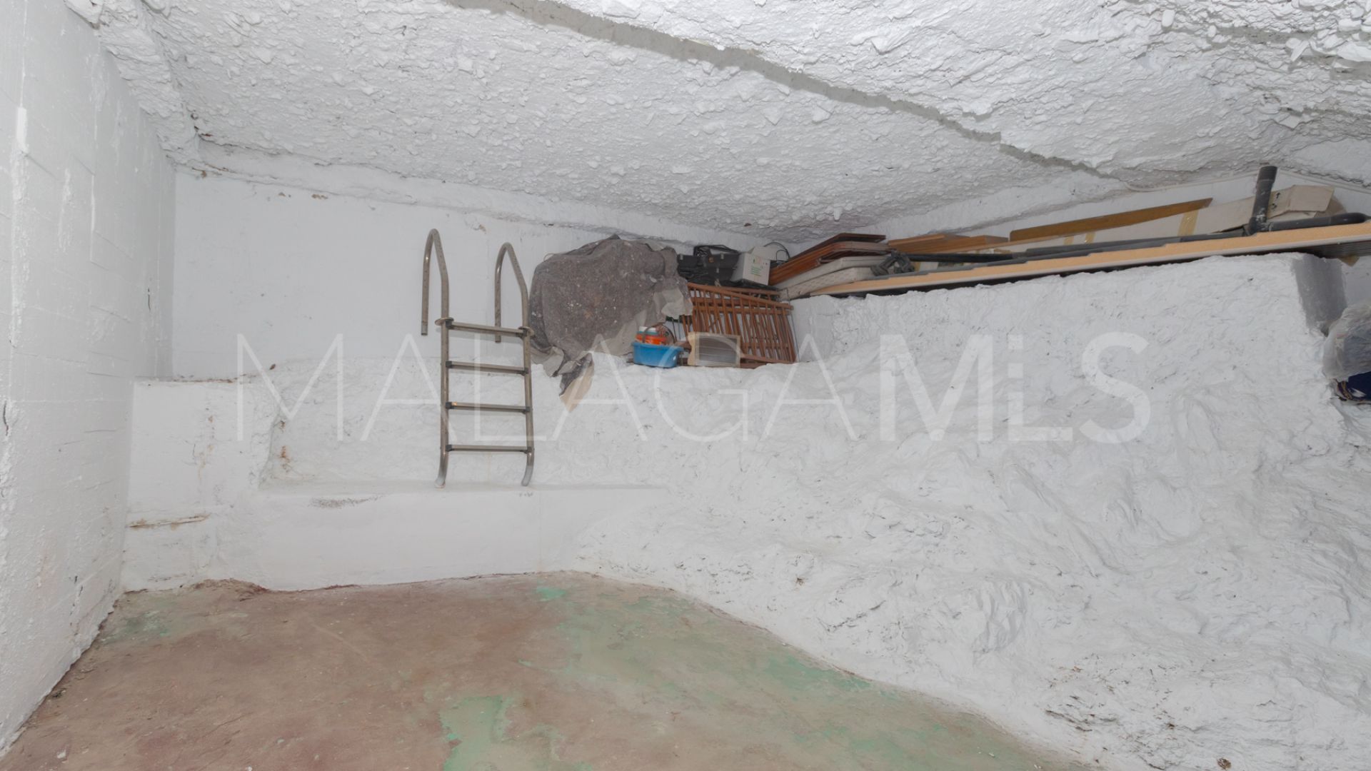 Buy El Atabal 7 bedrooms villa