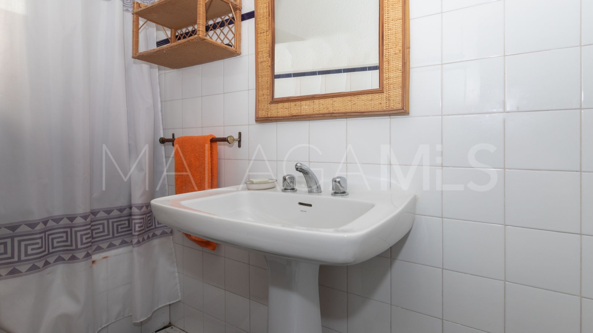 Buy El Atabal 7 bedrooms villa