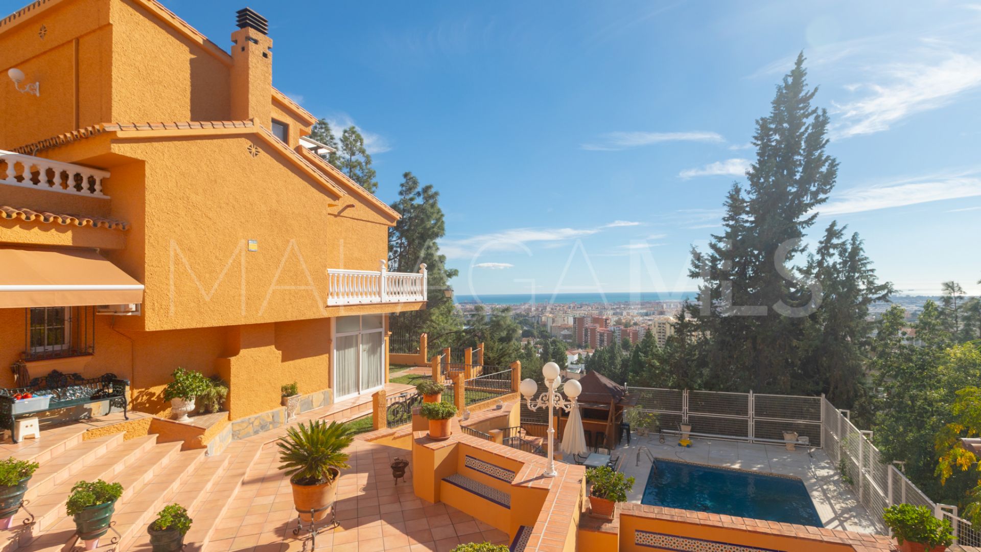 Buy El Atabal 7 bedrooms villa