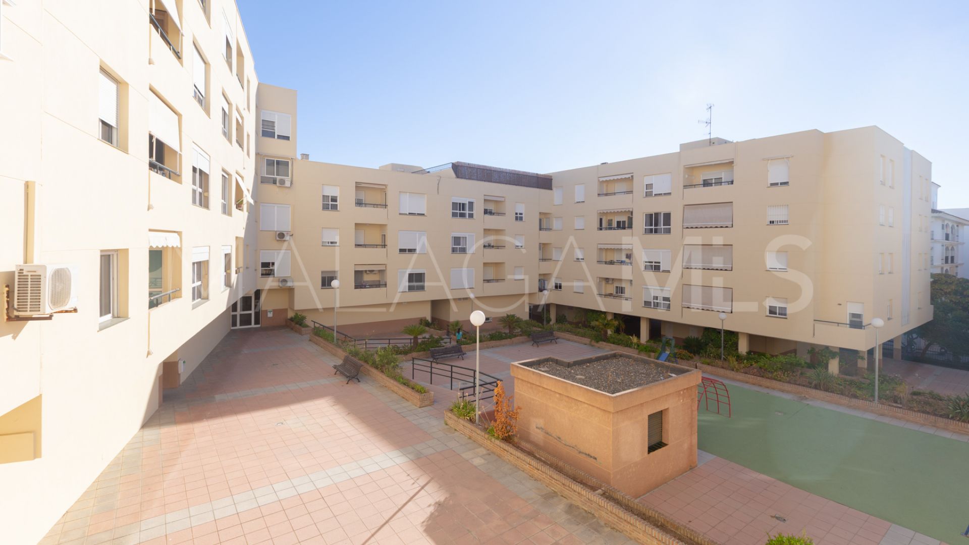 Piso for sale in Estepona Centro
