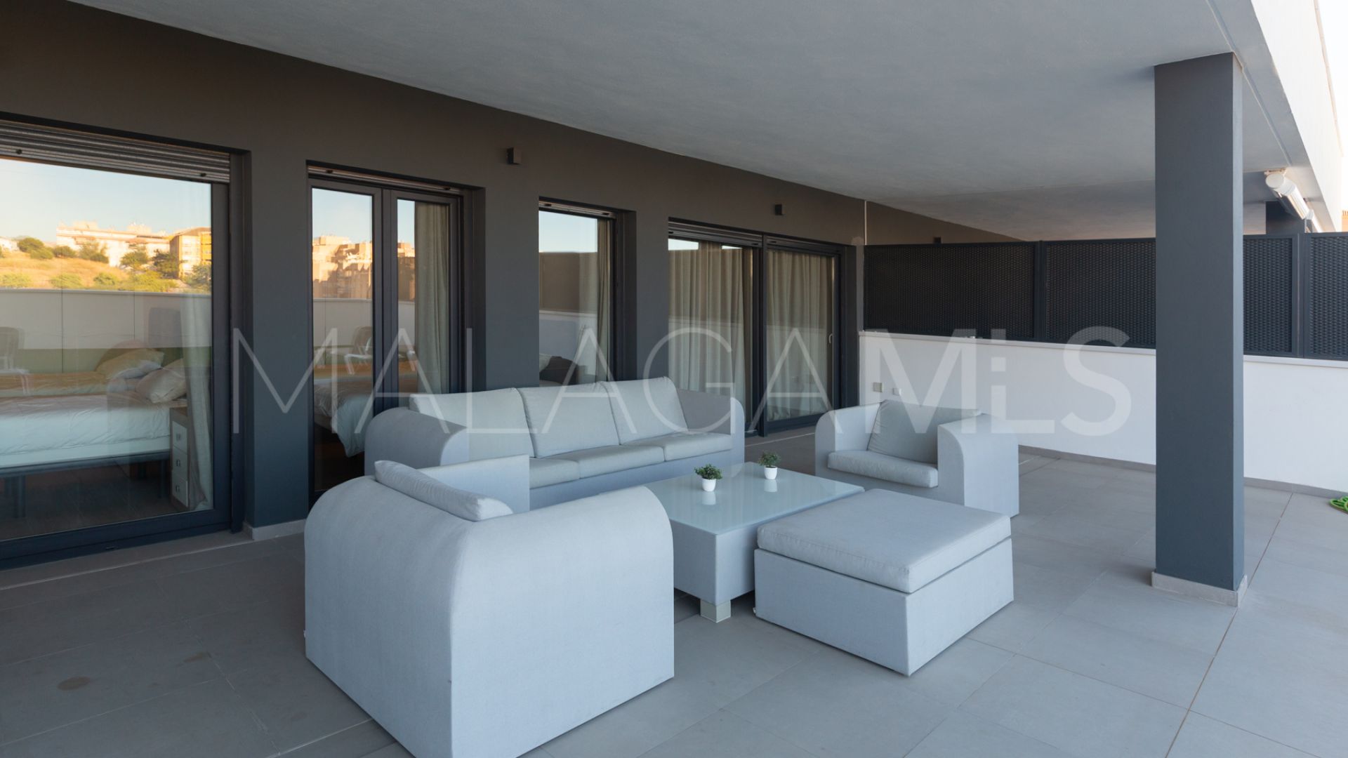 For sale Avda de Andalucia - Sierra de Estepona flat with 3 bedrooms