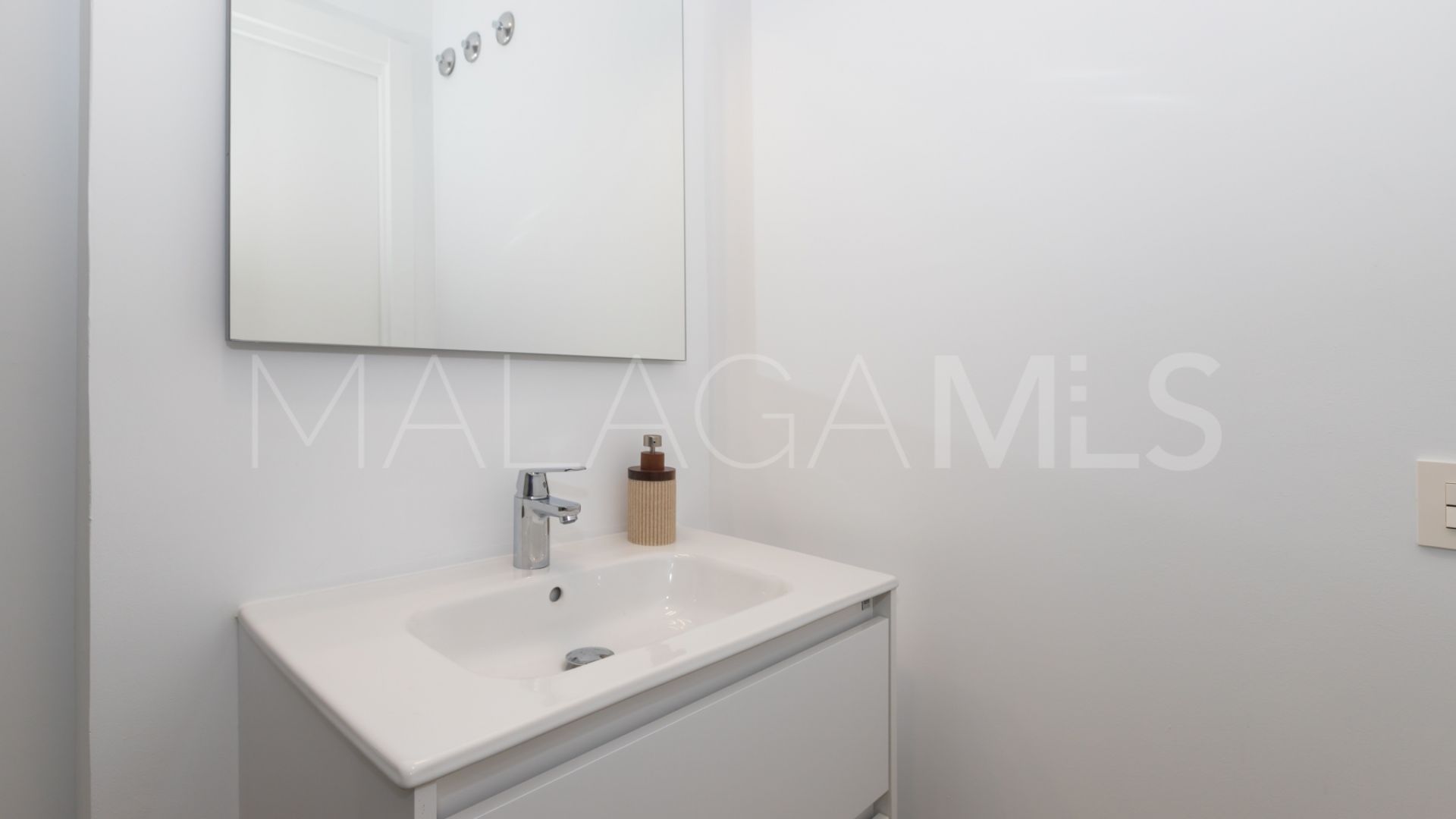 Lägenhet for sale in Estepona Centre