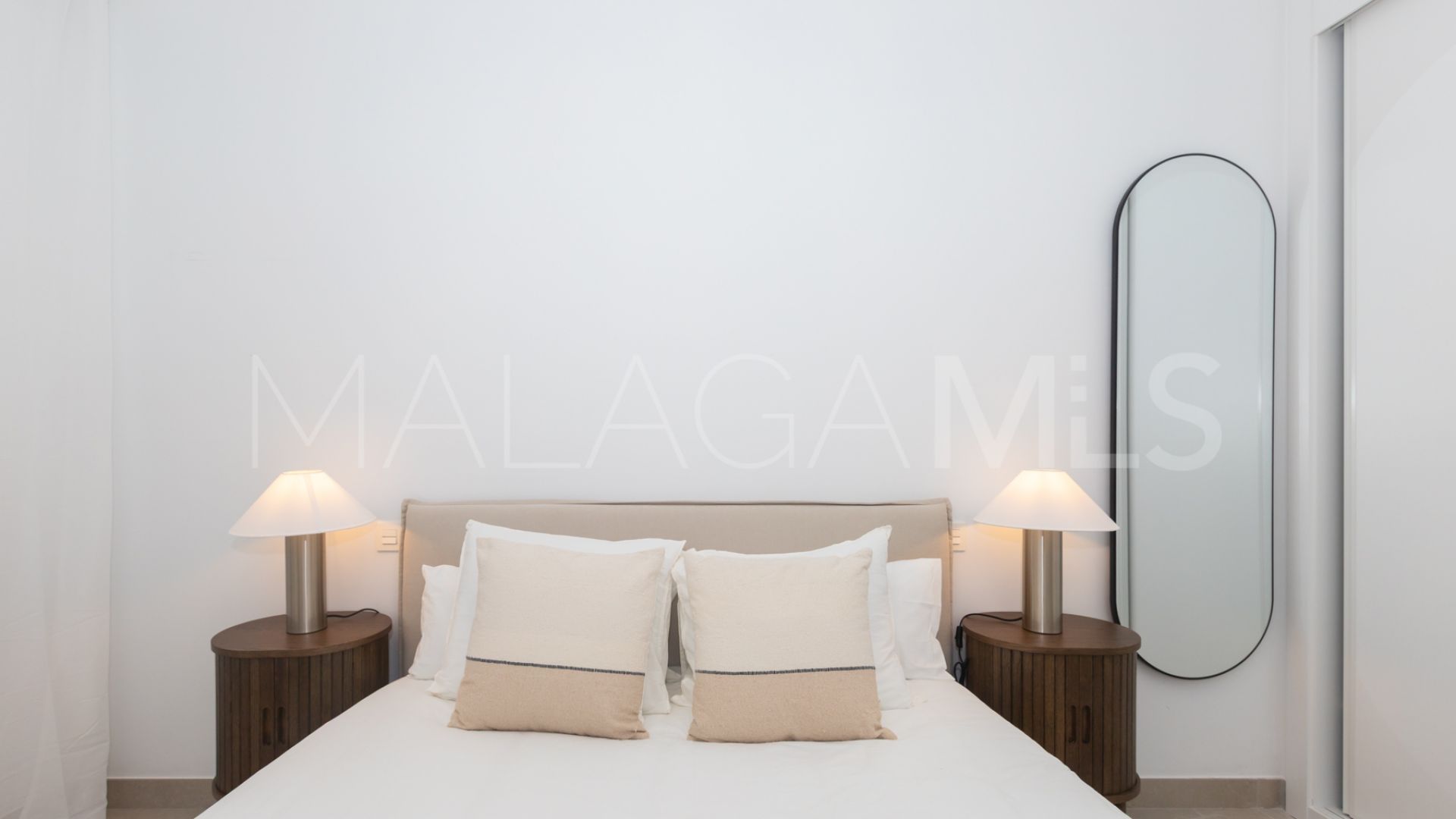 Lägenhet for sale in Estepona Centre