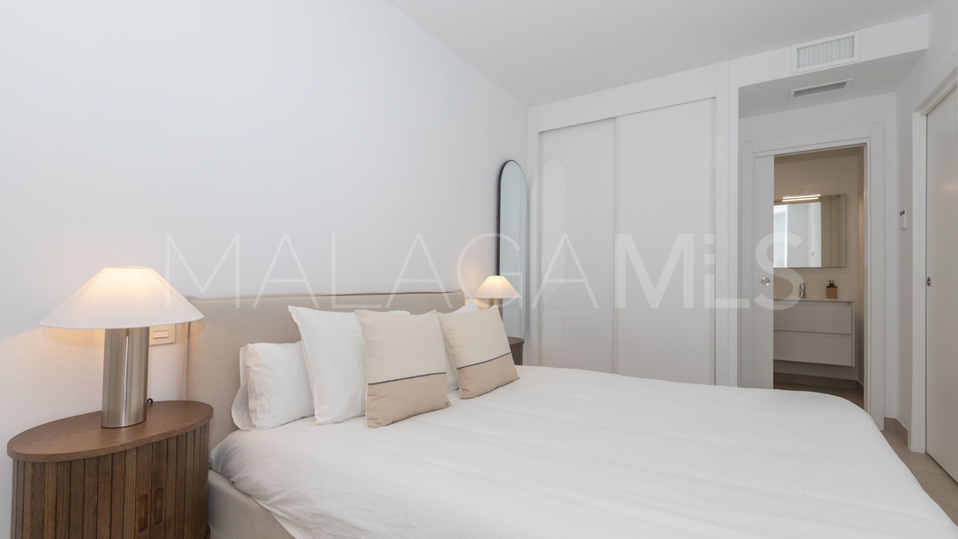 Lägenhet for sale in Estepona Centre