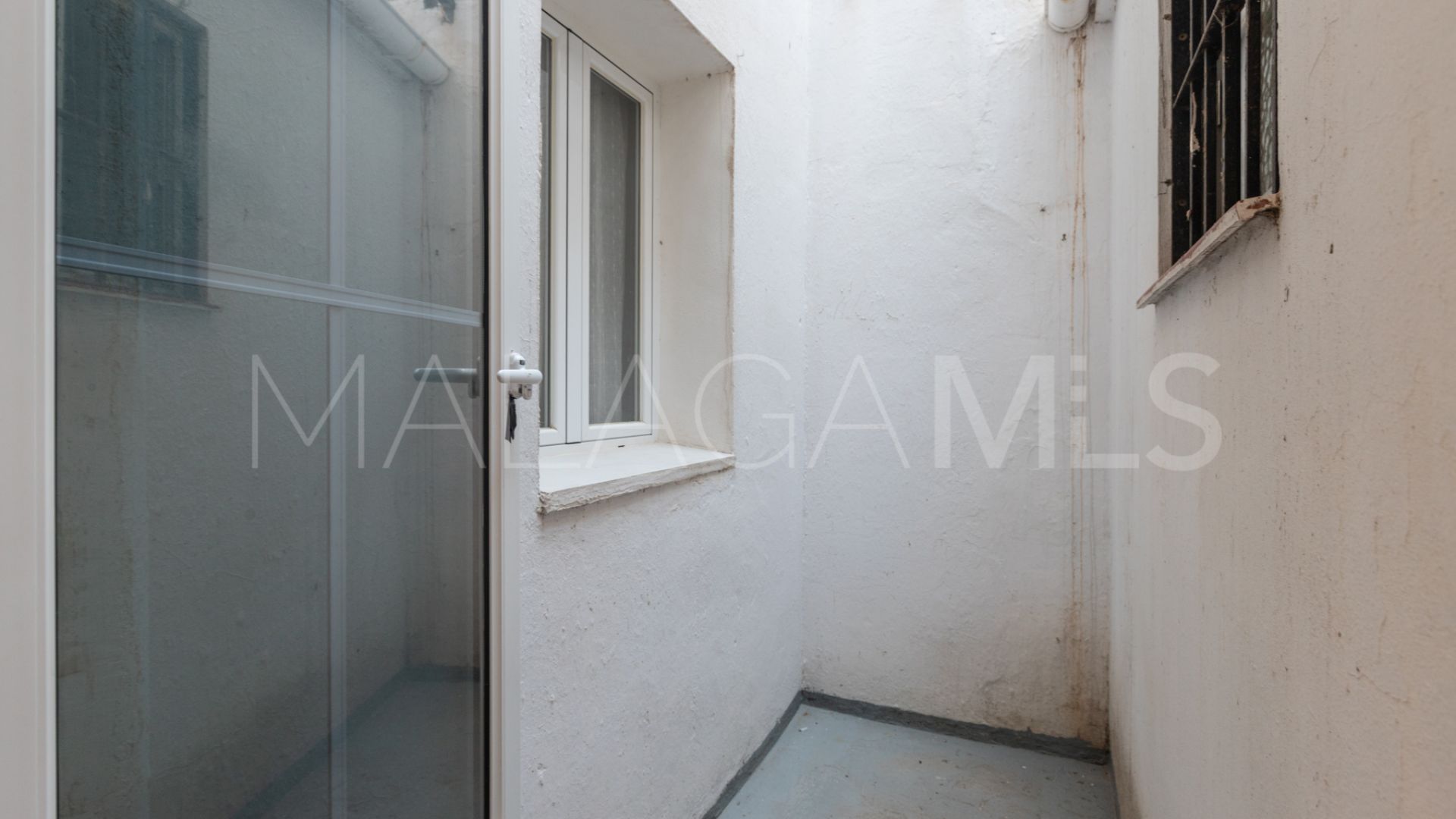 Erdgeschosswohnung for sale in Estepona Old Town