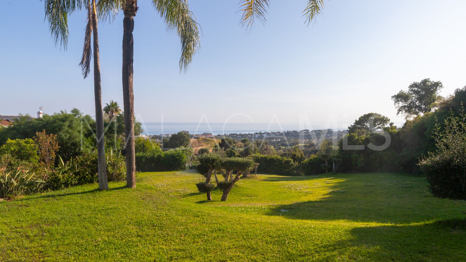 Buy villa de 4 bedrooms in El Rosario