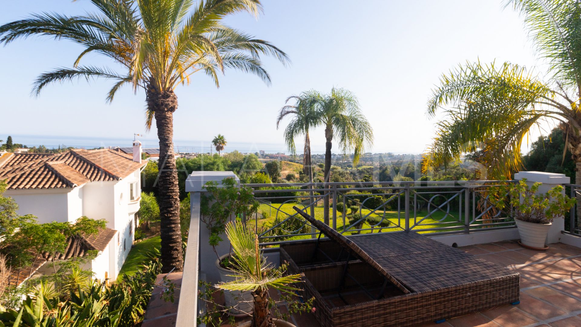 Buy villa de 4 bedrooms in El Rosario