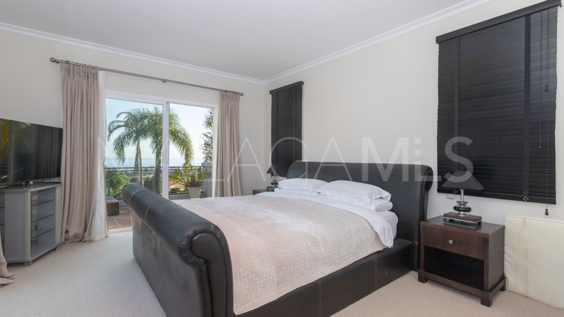 Buy villa de 4 bedrooms in El Rosario