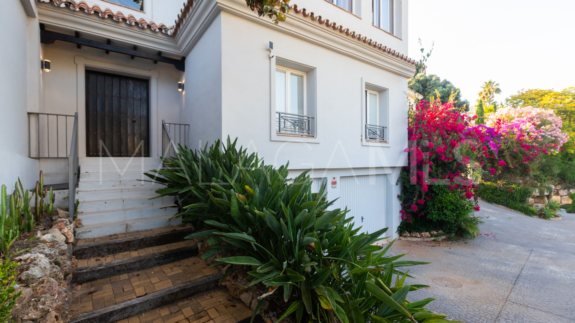 Buy villa de 4 bedrooms in El Rosario