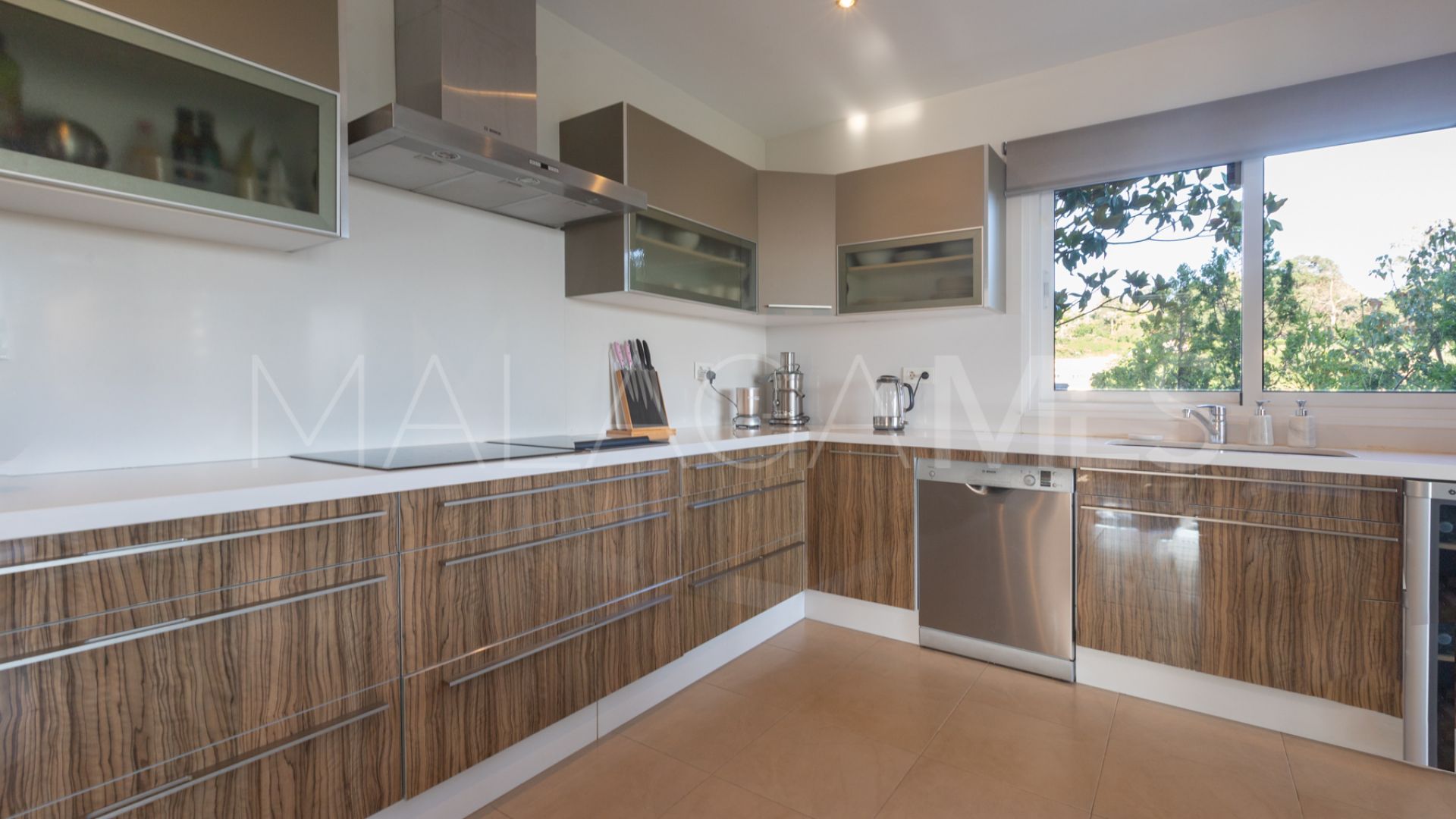 Buy villa de 4 bedrooms in El Rosario