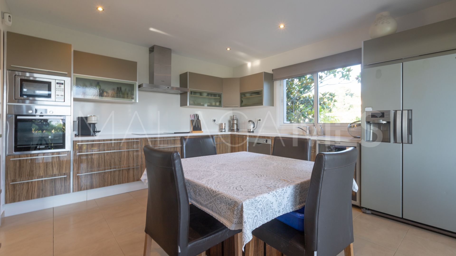Buy villa de 4 bedrooms in El Rosario