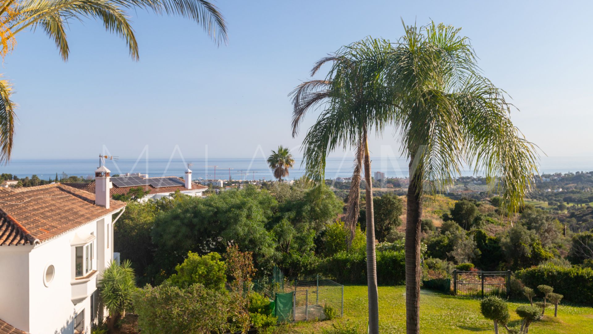 Buy villa de 4 bedrooms in El Rosario