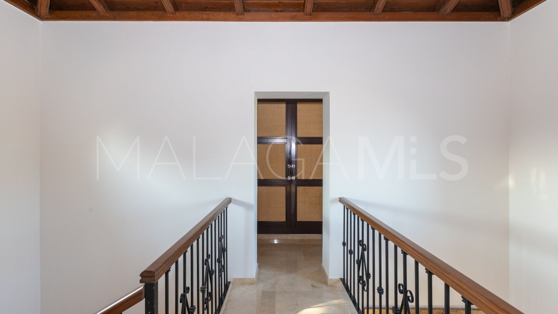 Buy villa de 4 bedrooms in El Rosario