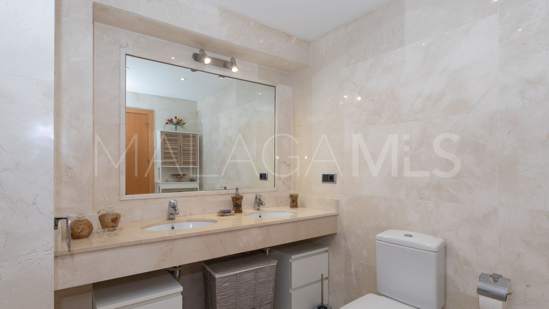 Estepona Centre apartment for sale
