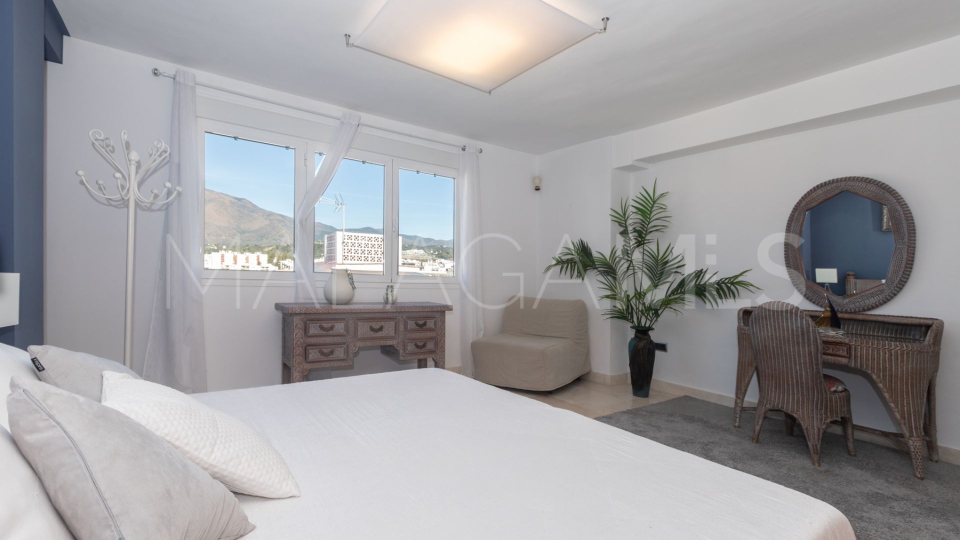Estepona Centre apartment for sale