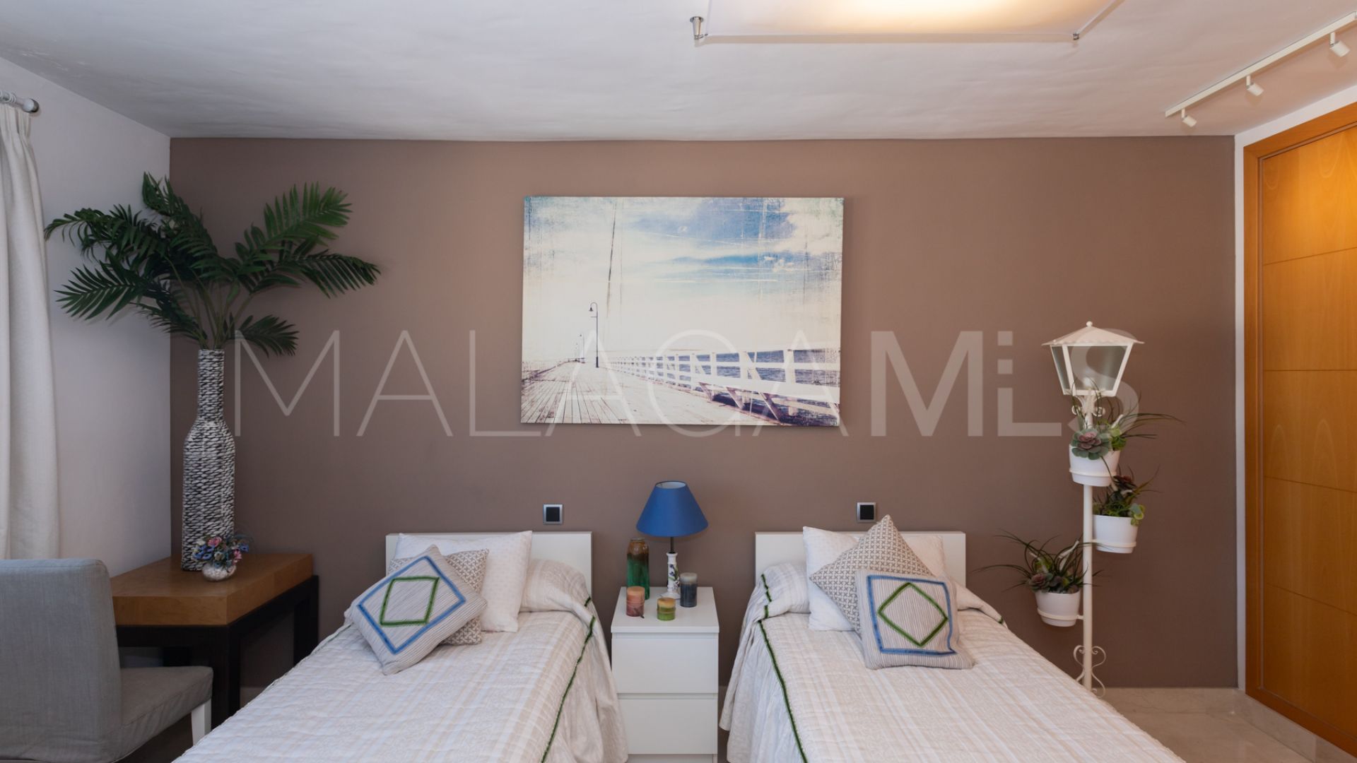 Estepona Centre apartment for sale
