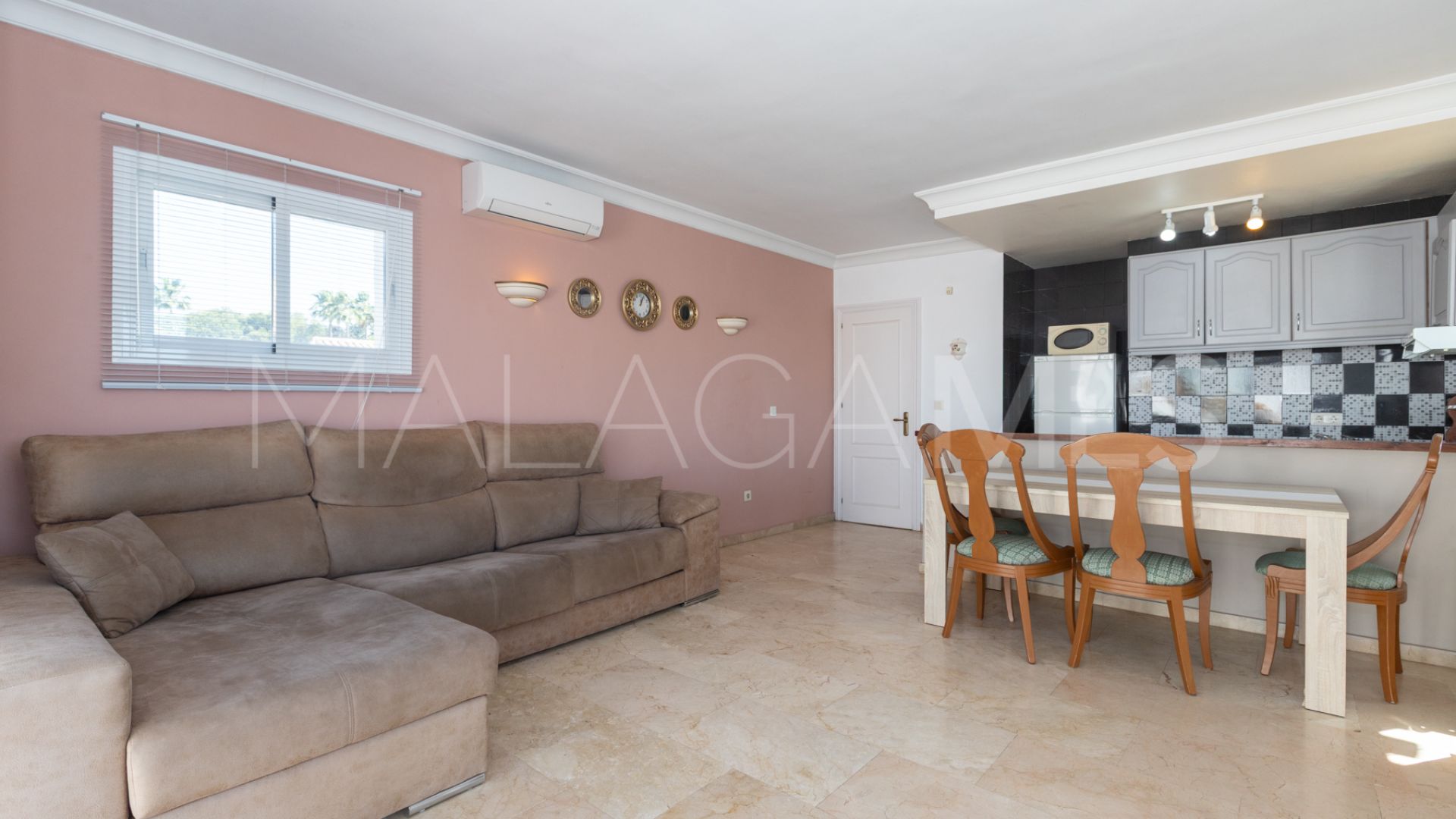 Flat for sale in Benavista