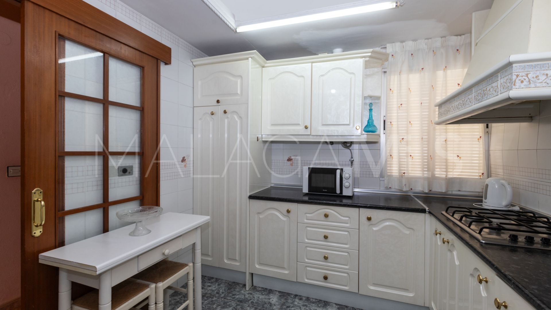 Flat for sale in Estepona Centre