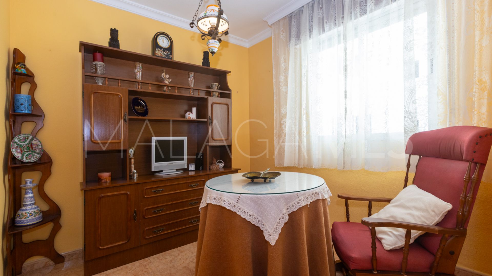 Flat for sale in Estepona Centre