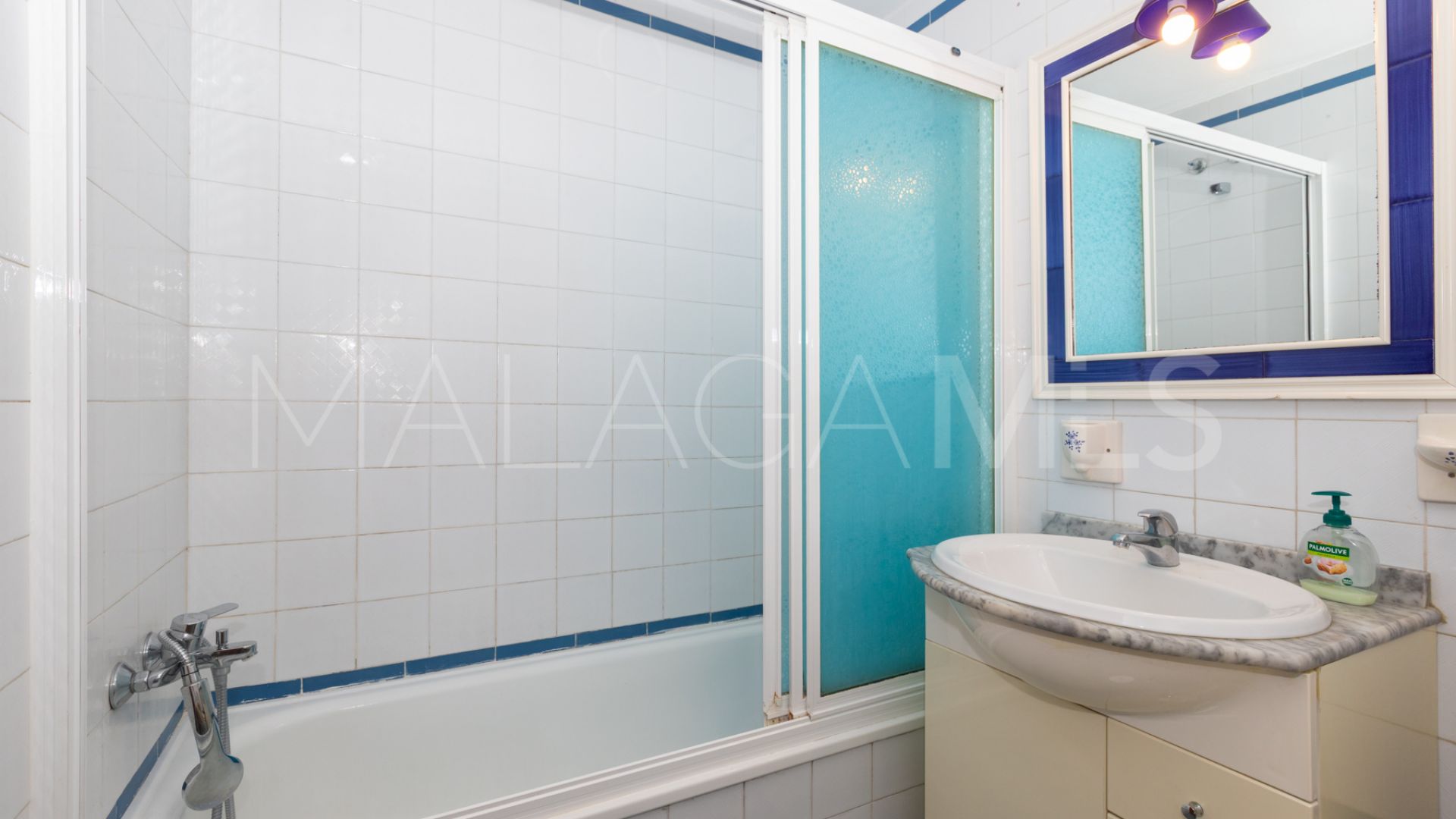 Flat for sale in Estepona Centre