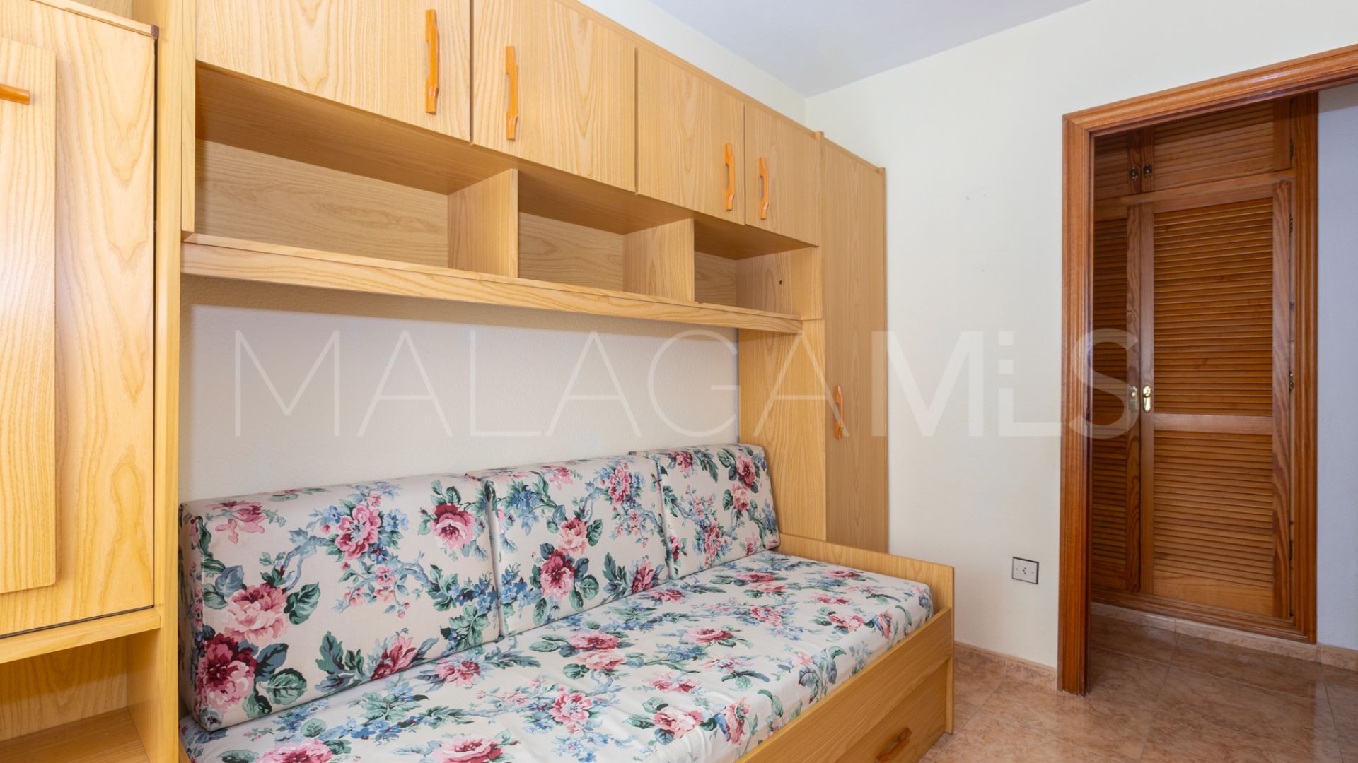 Flat for sale in Estepona Centre