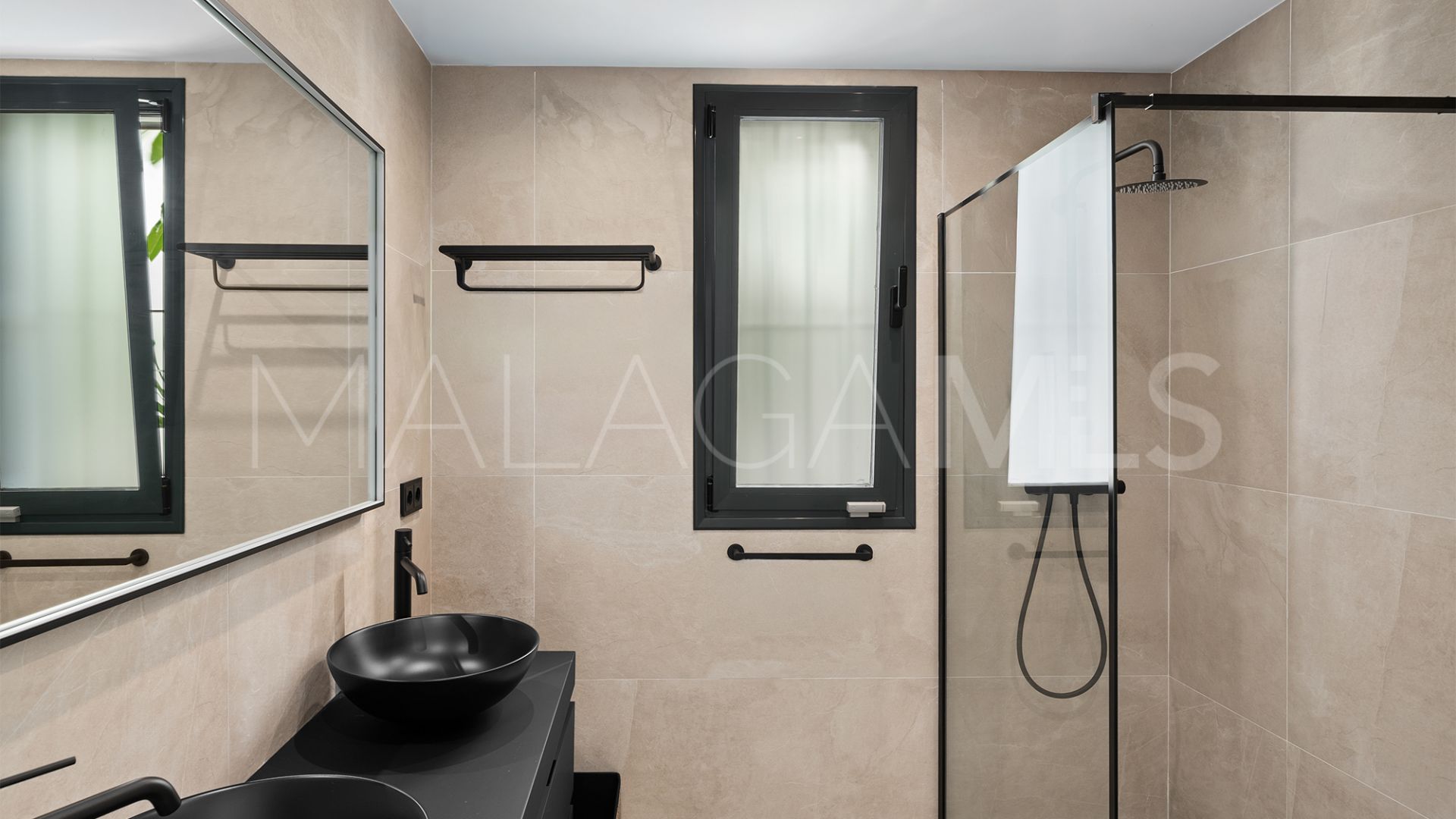 Apartamento planta baja a la venta in Cabopino