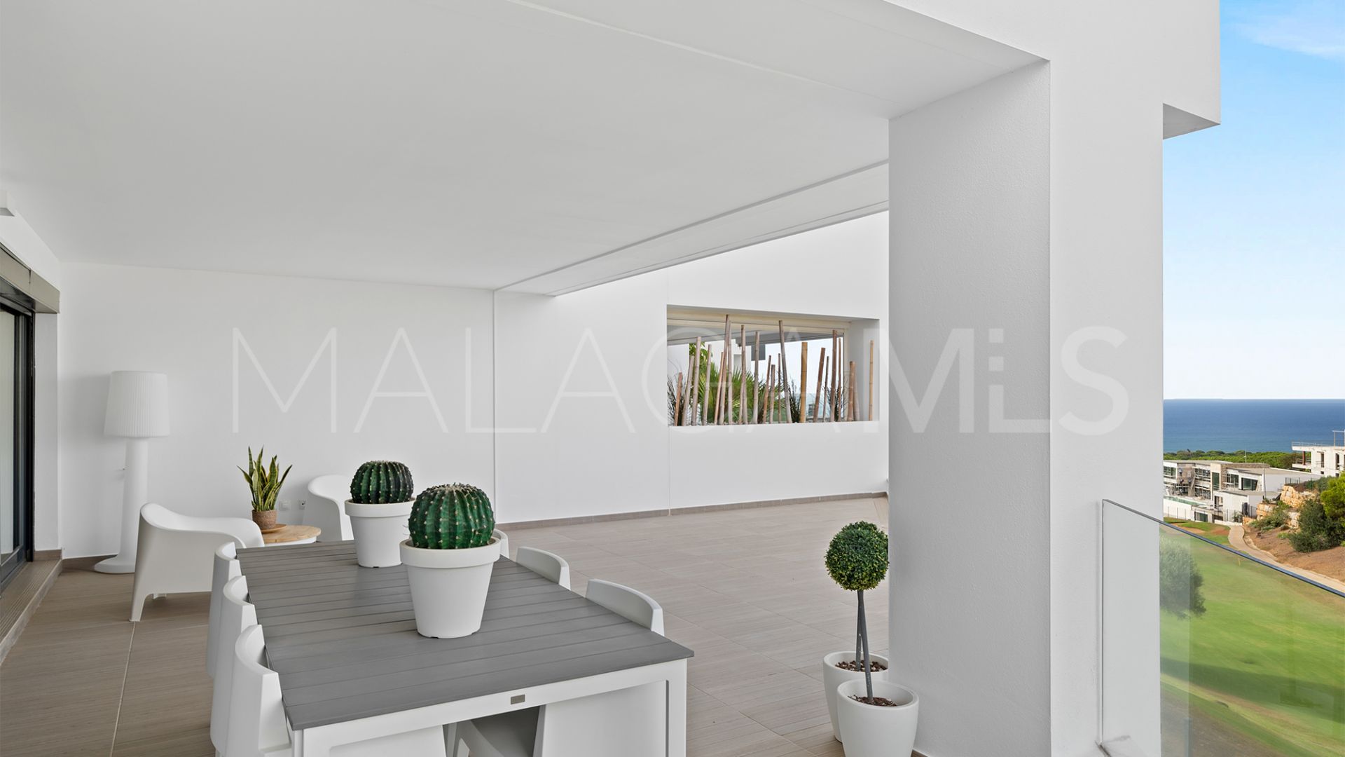 Apartamento planta baja a la venta in Cabopino