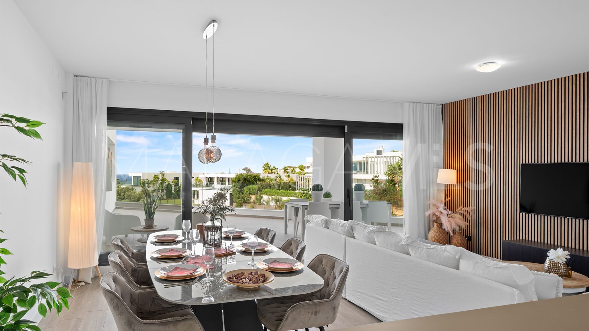 Apartamento planta baja a la venta in Cabopino