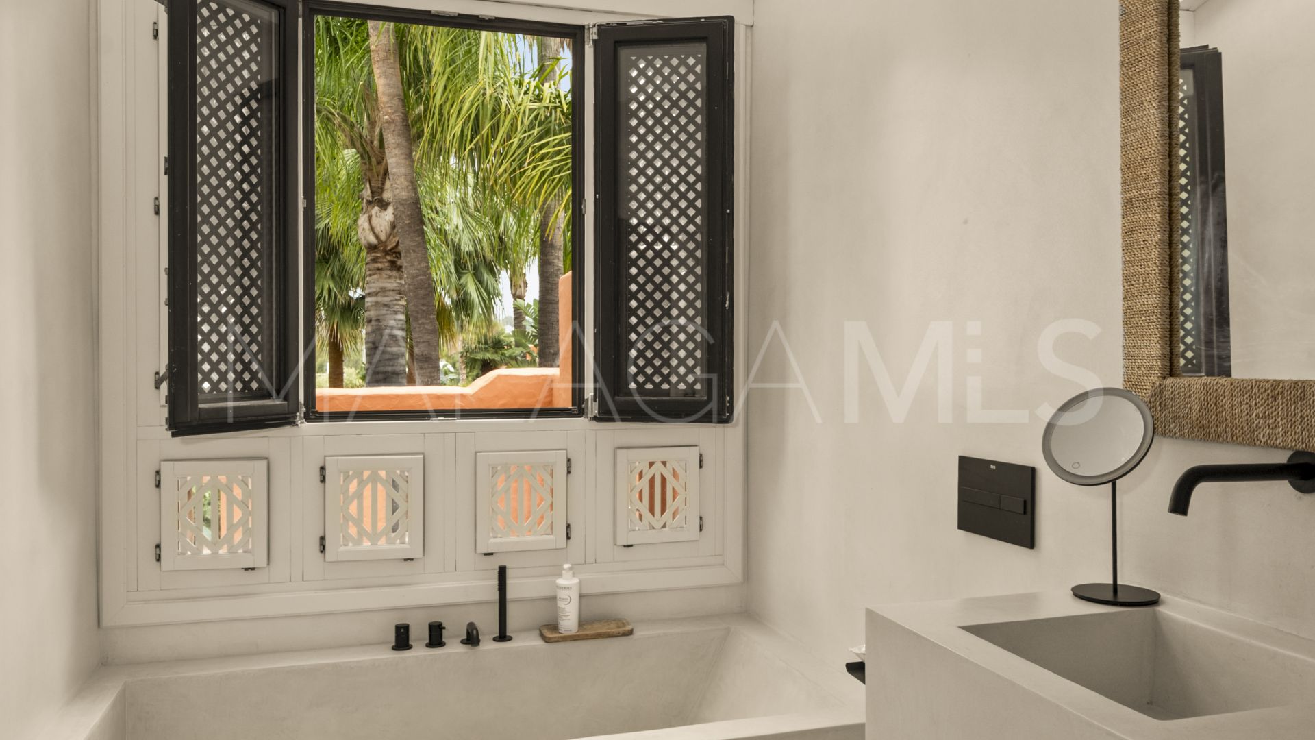 Radhus for sale in Altos de Puente Romano
