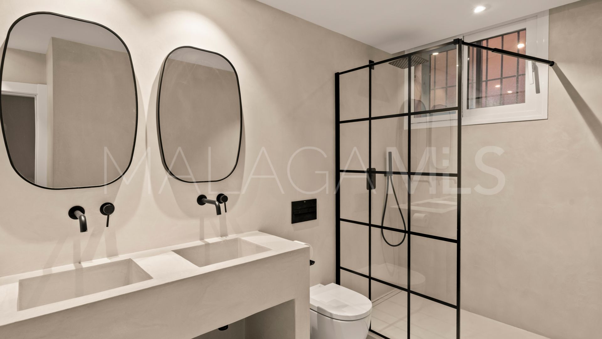 Radhus for sale in Altos de Puente Romano