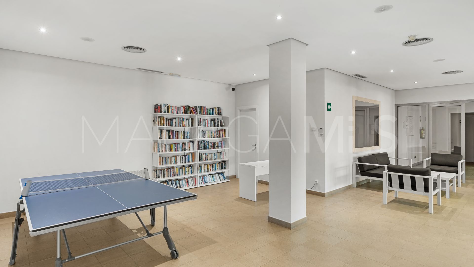 Apartamento for sale in Marbella Golden Mile with 2 bedrooms