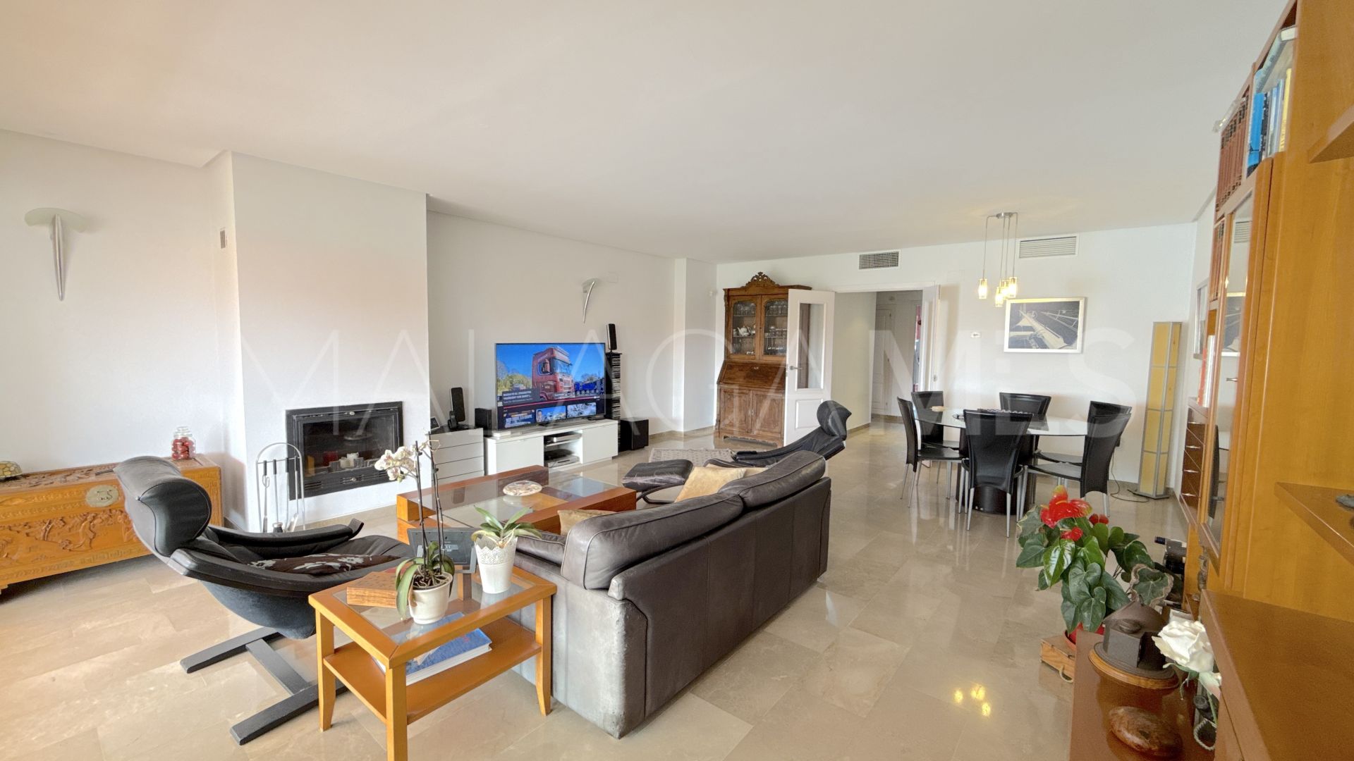 3 bedrooms apartment for sale in Torrequebrada