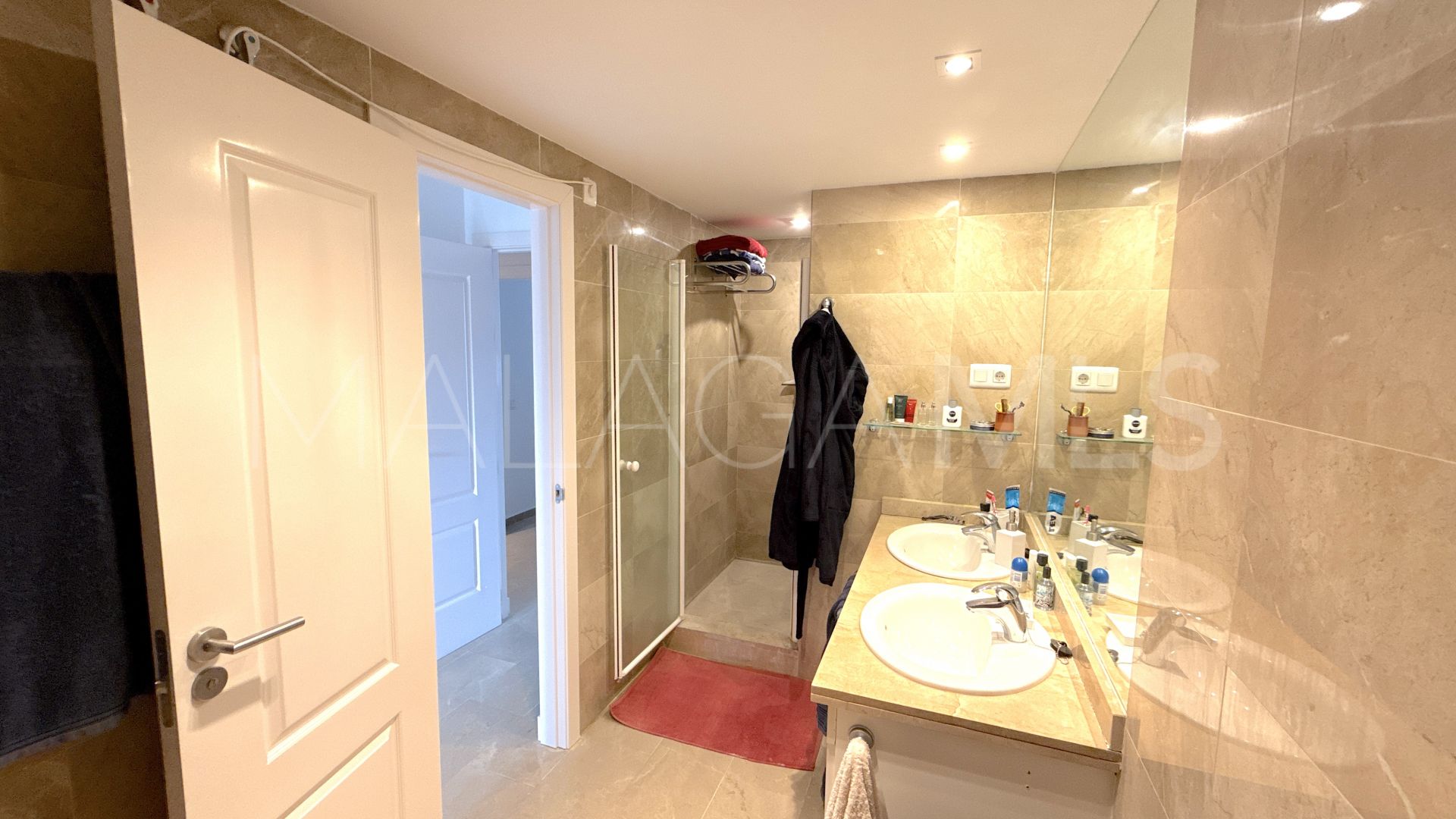 3 bedrooms apartment for sale in Torrequebrada