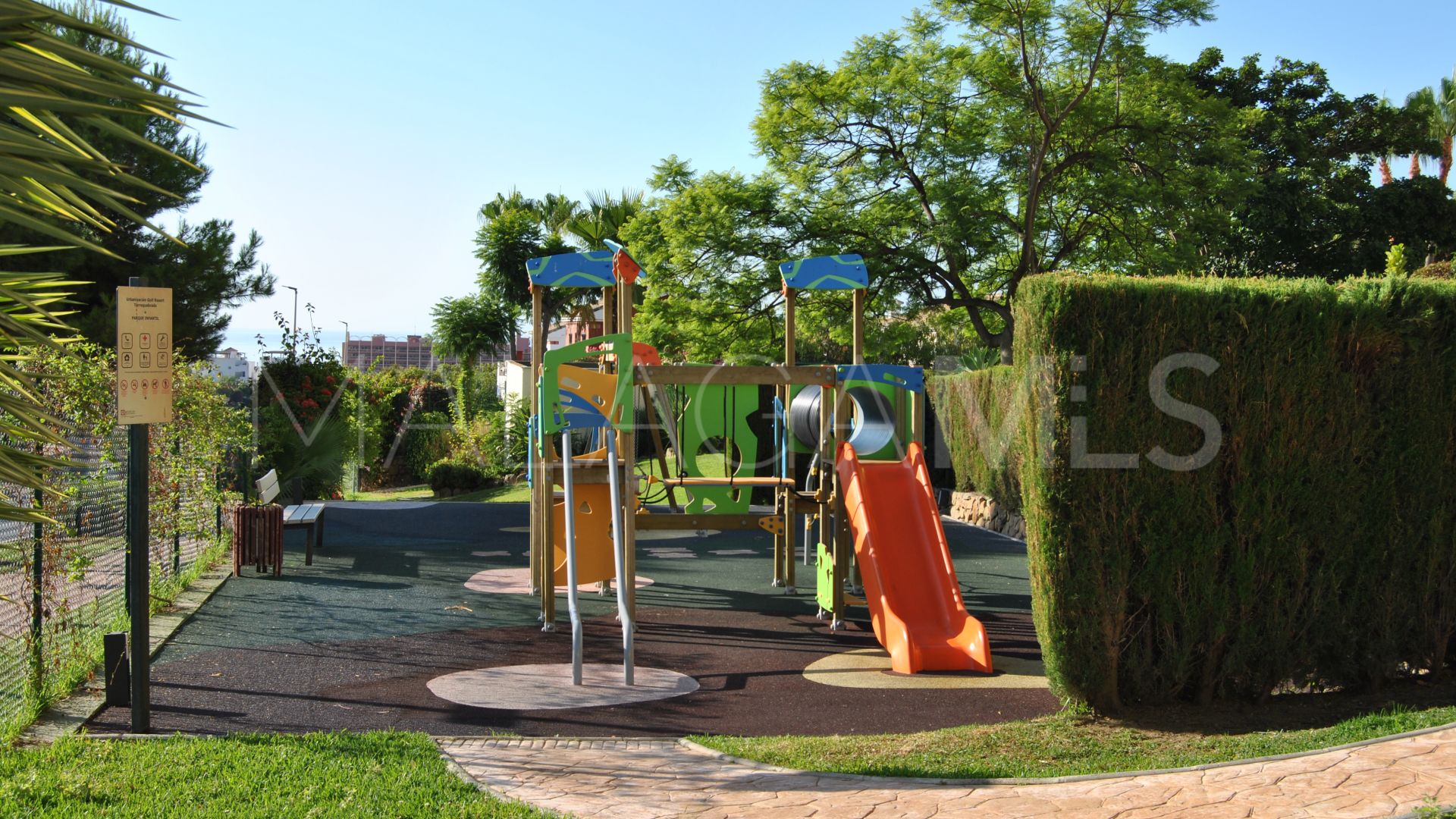3 bedrooms apartment for sale in Torrequebrada