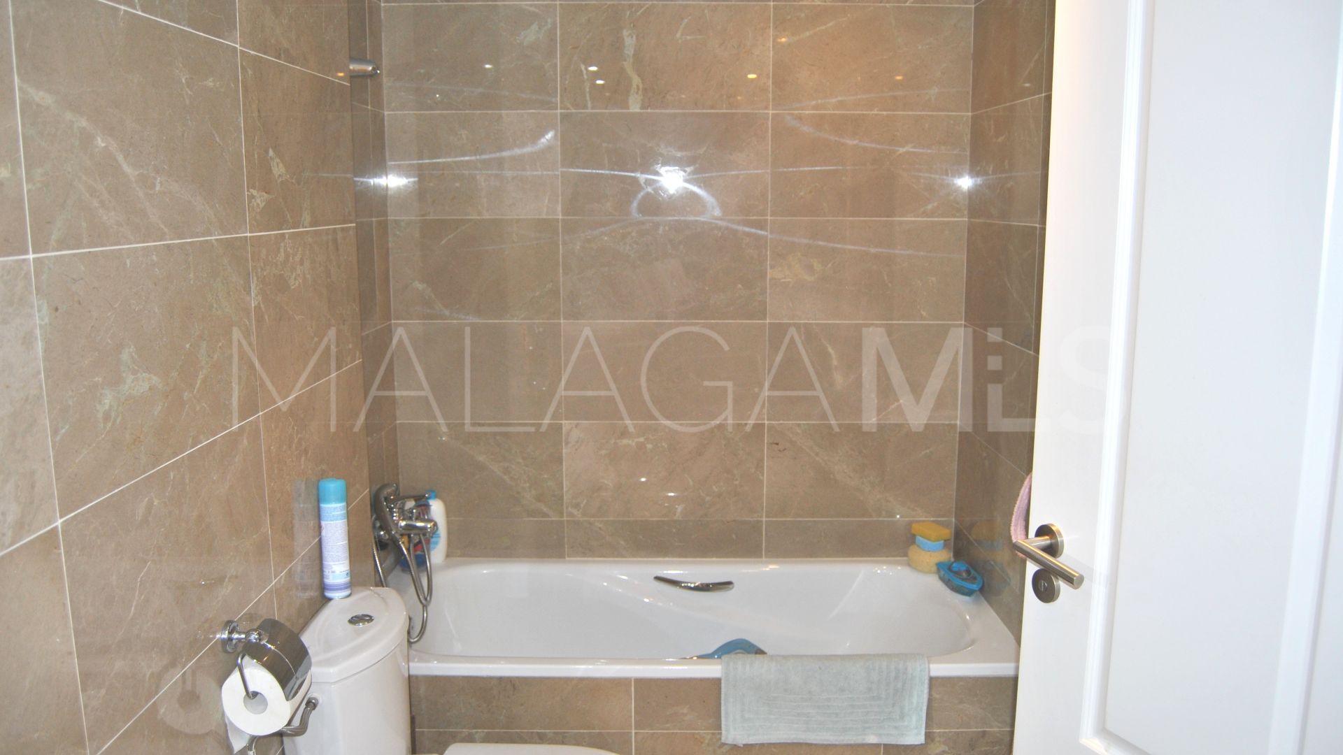 3 bedrooms apartment in Benalmadena Costa for sale