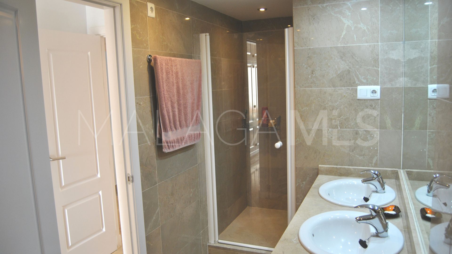 3 bedrooms apartment in Benalmadena Costa for sale