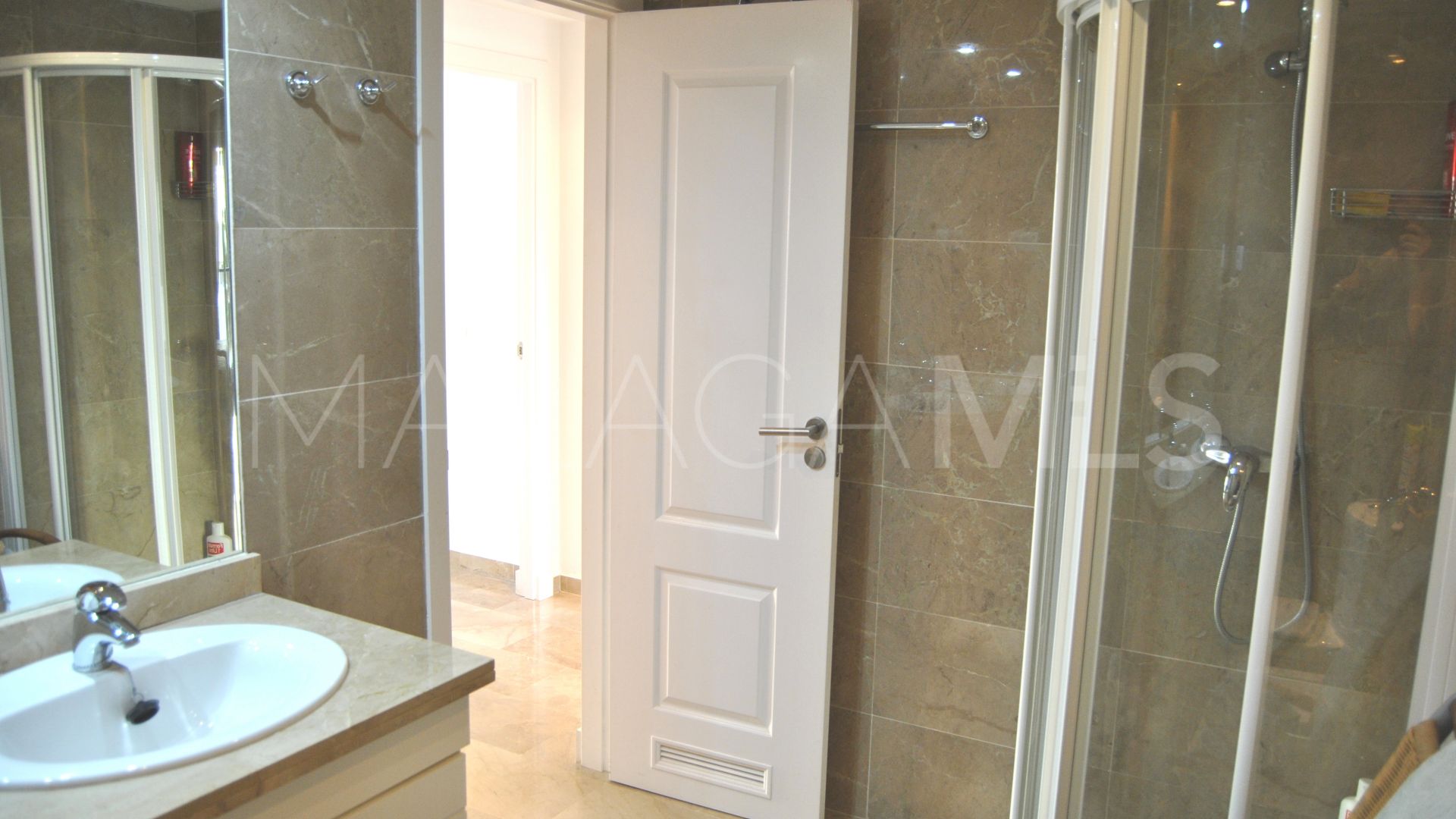 3 bedrooms apartment in Benalmadena Costa for sale