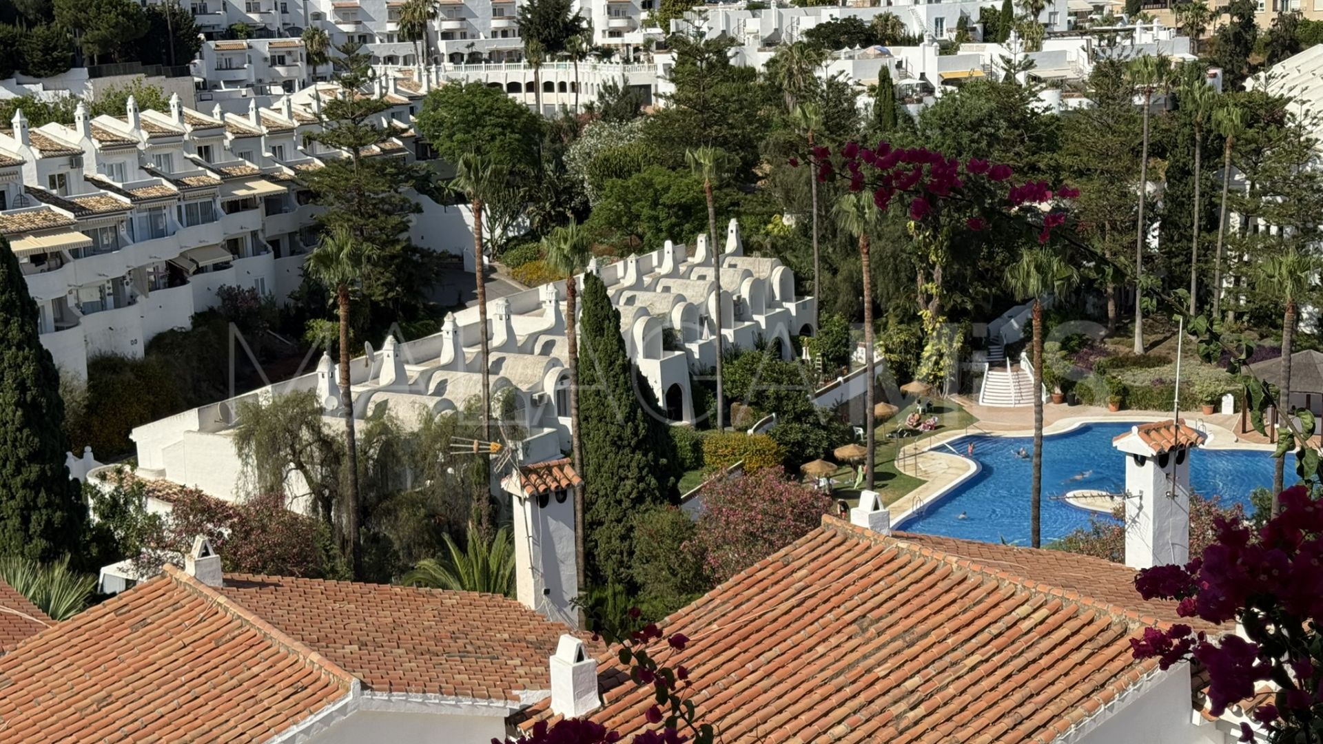 Buy adosado in Torrequebrada with 3 bedrooms