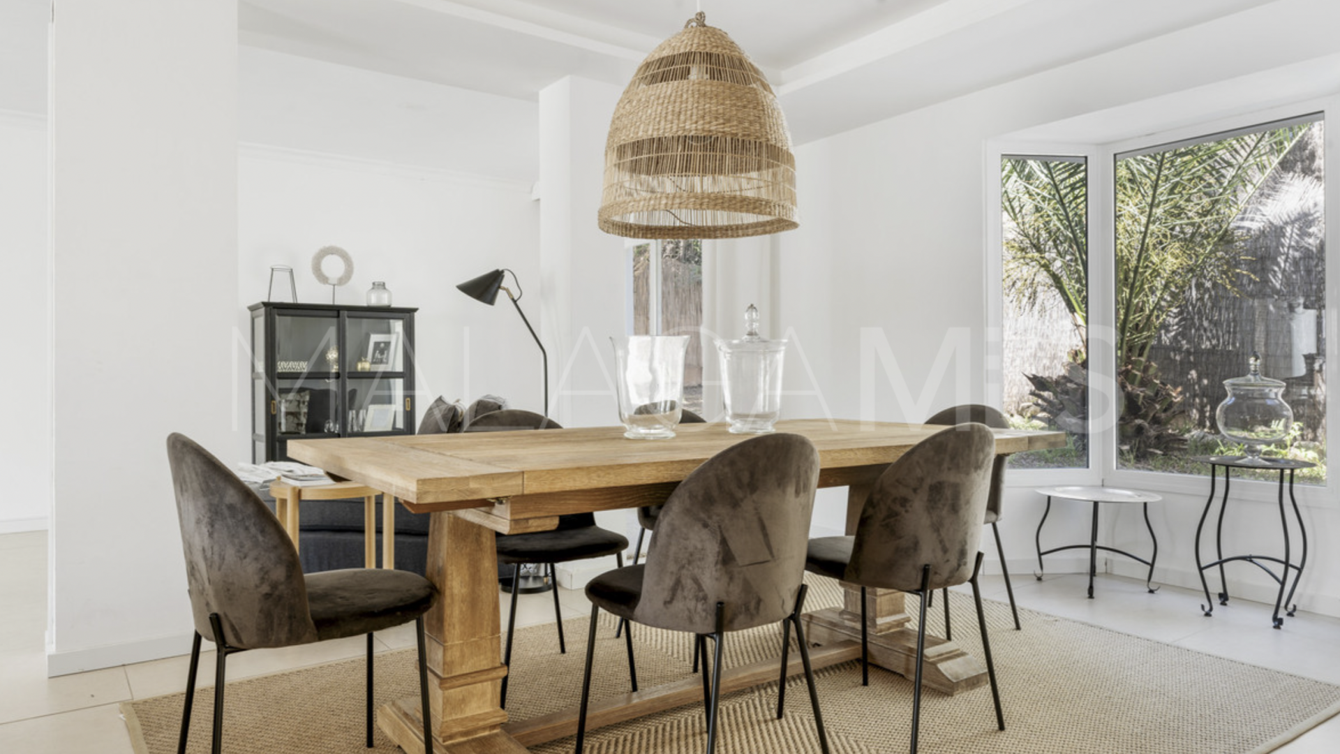 Maison for sale in Nueva Andalucia