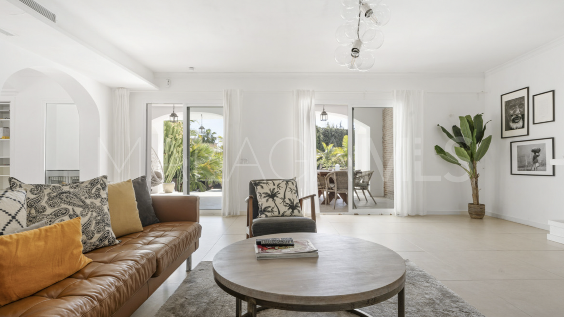 Maison for sale in Nueva Andalucia