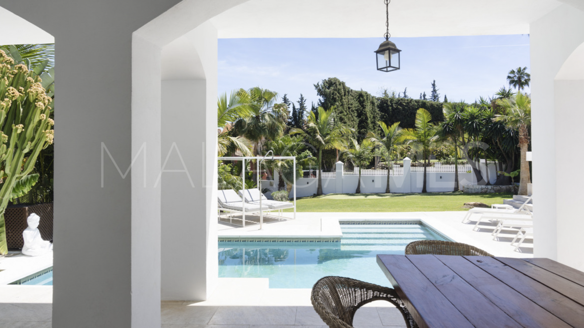 Maison for sale in Nueva Andalucia