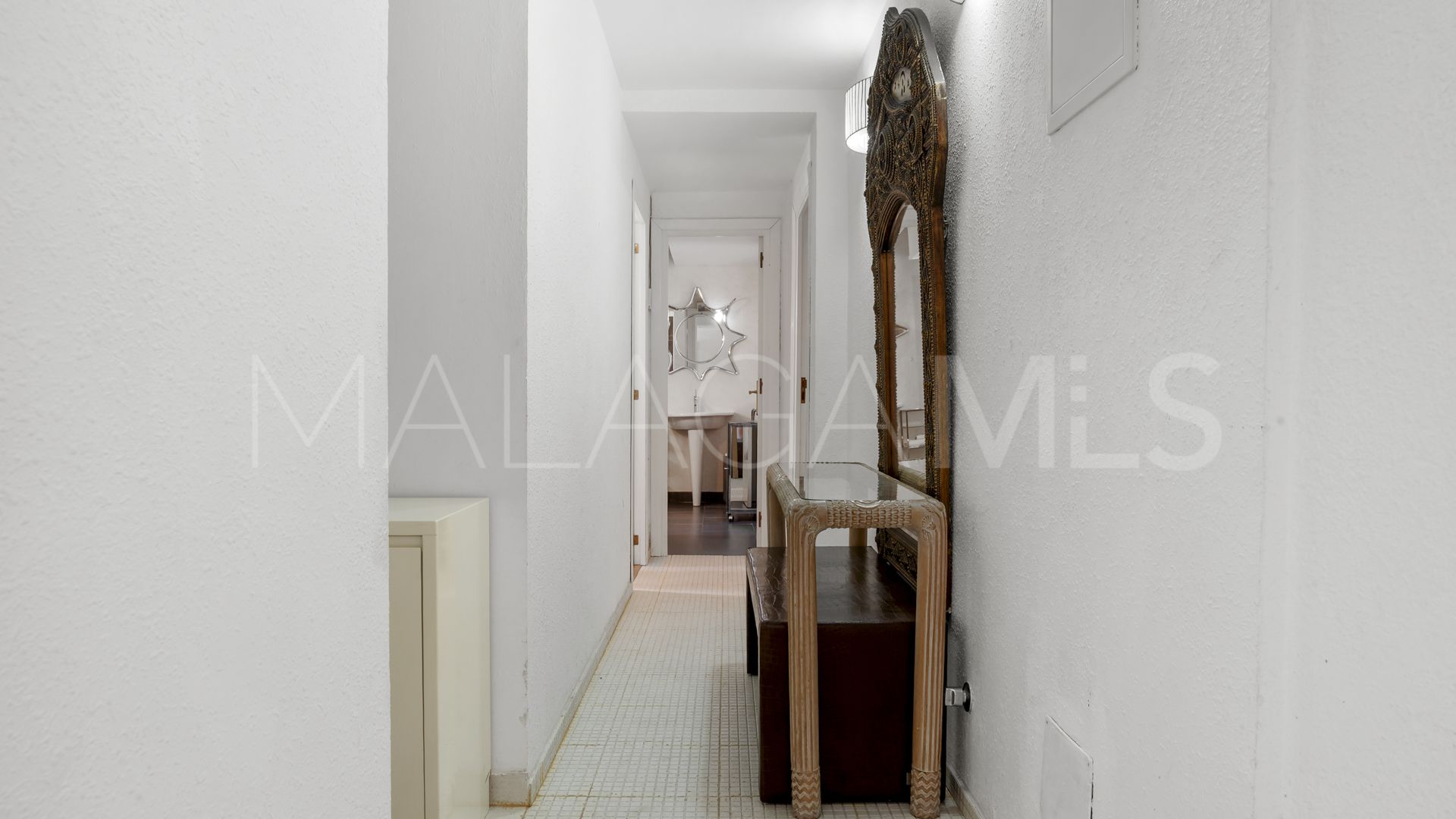 Wohnung for sale in Marbella - Puerto Banus