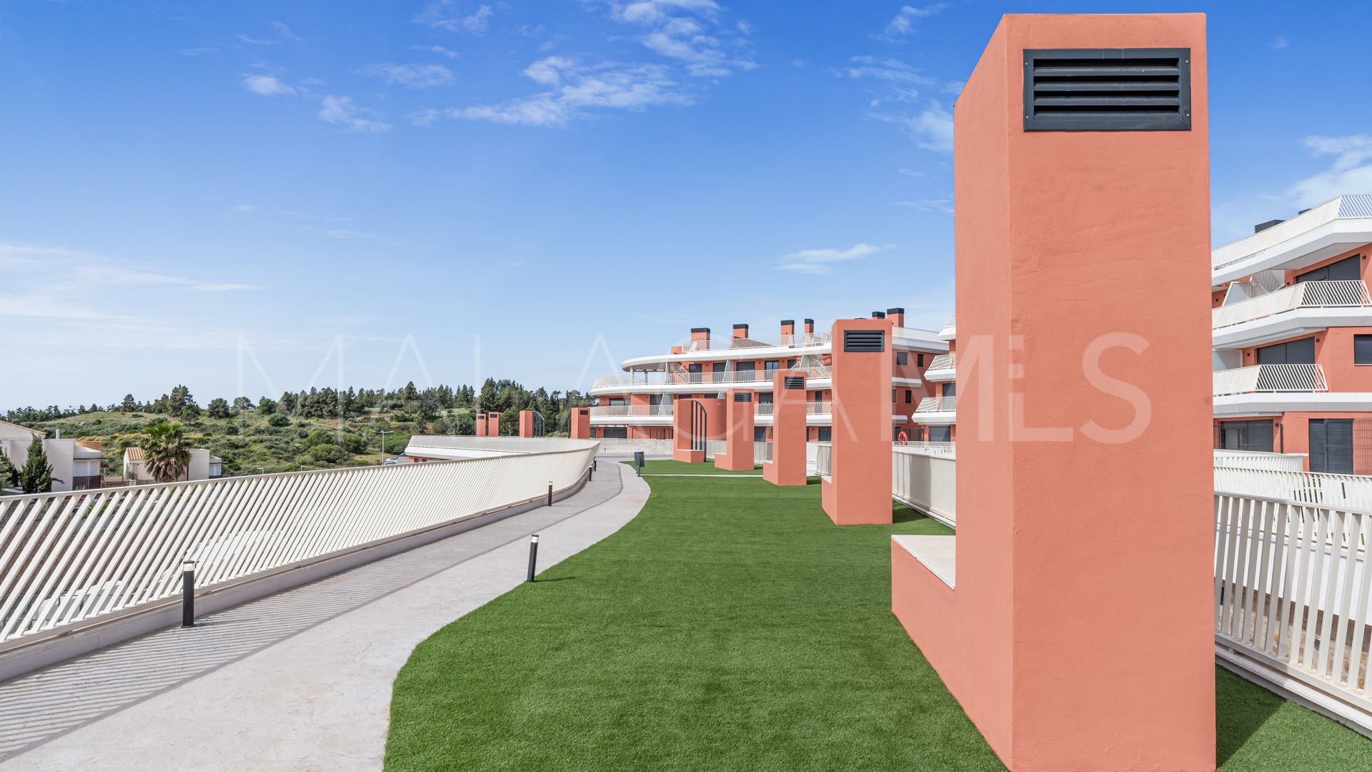 For sale ground floor apartment in Mijas