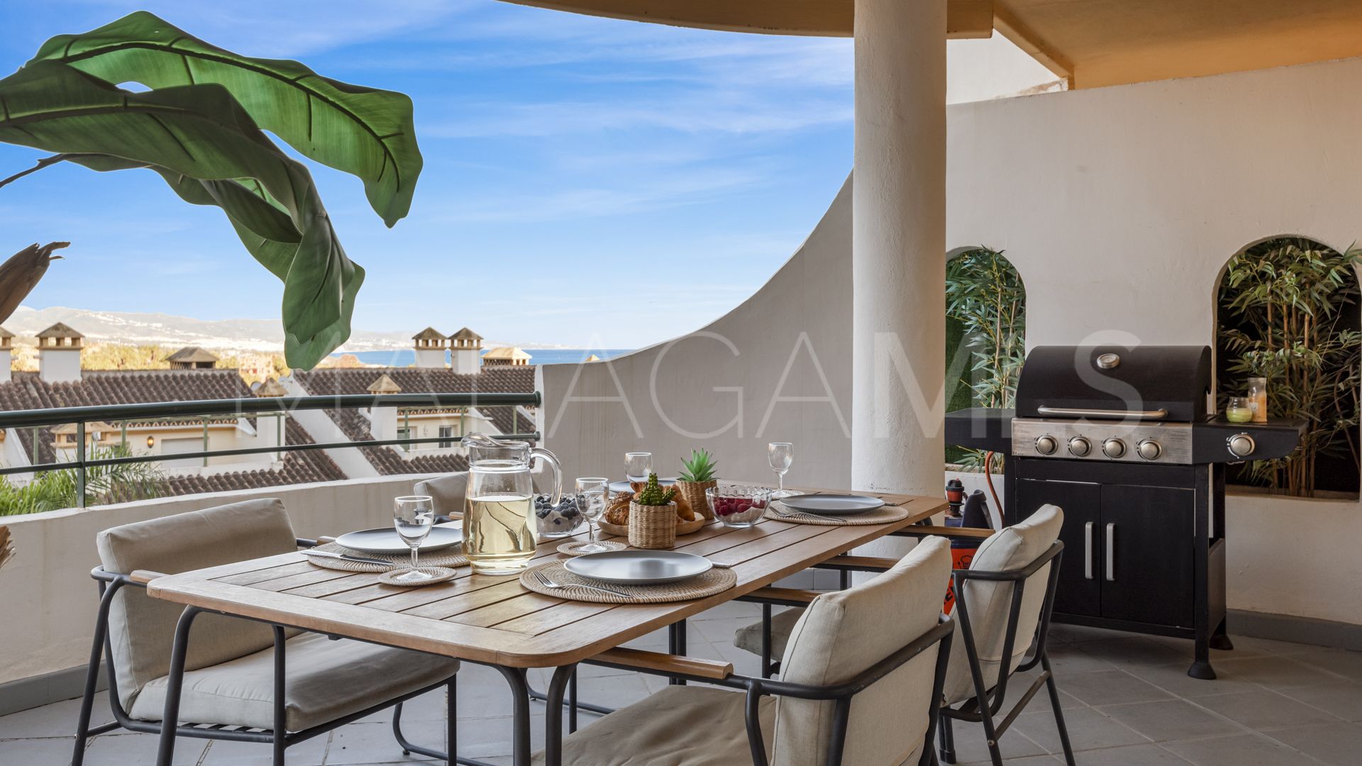 Lägenhet for sale in Nueva Andalucia