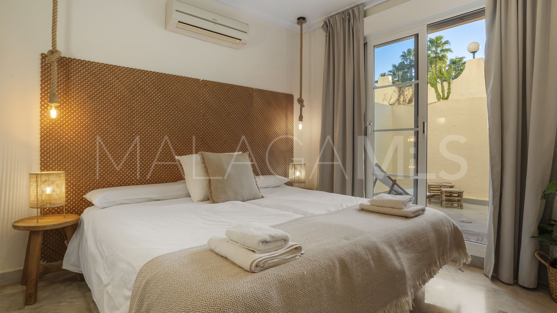 Lägenhet for sale in Nueva Andalucia