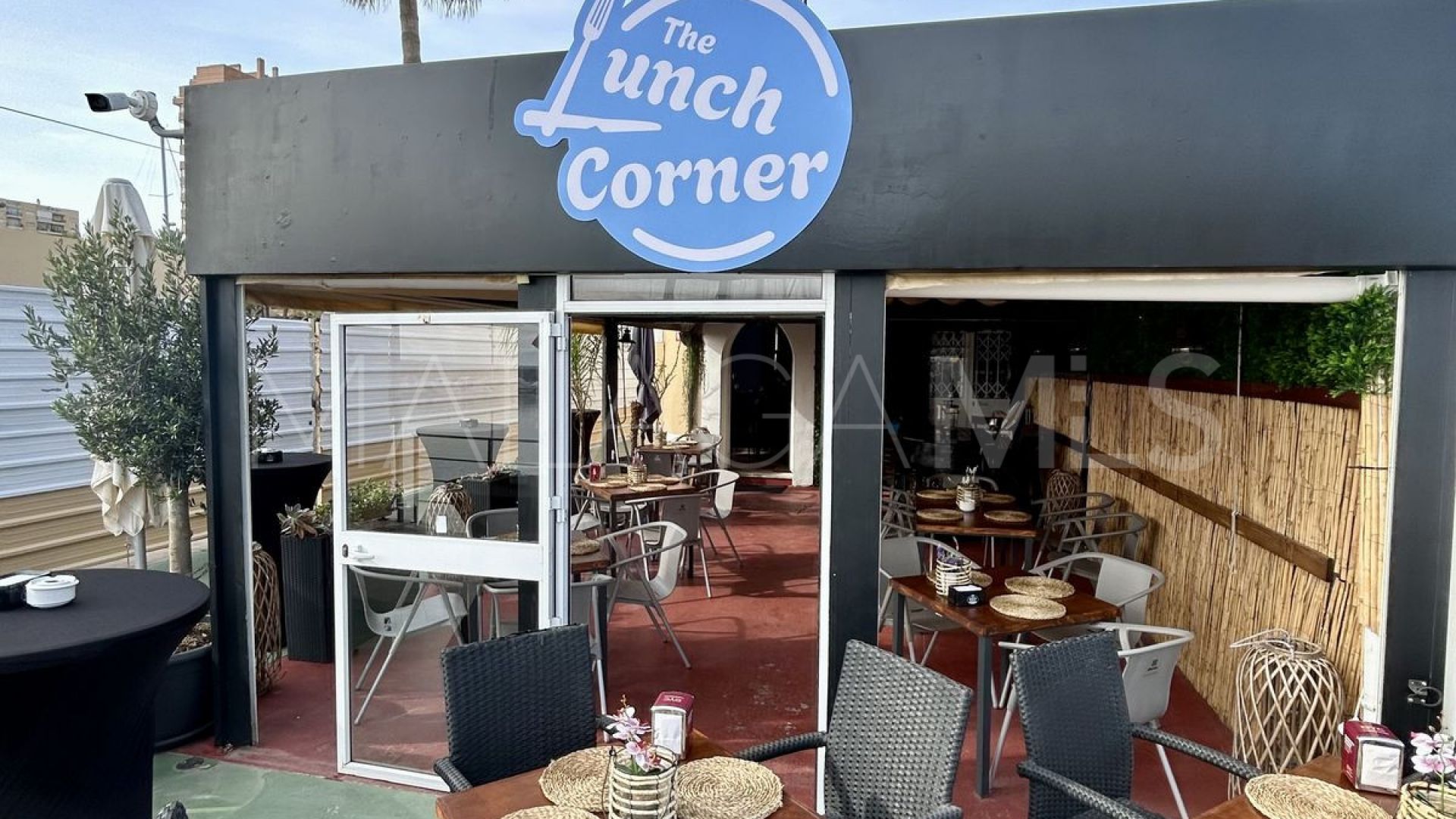 Fuengirola Puerto bar for sale