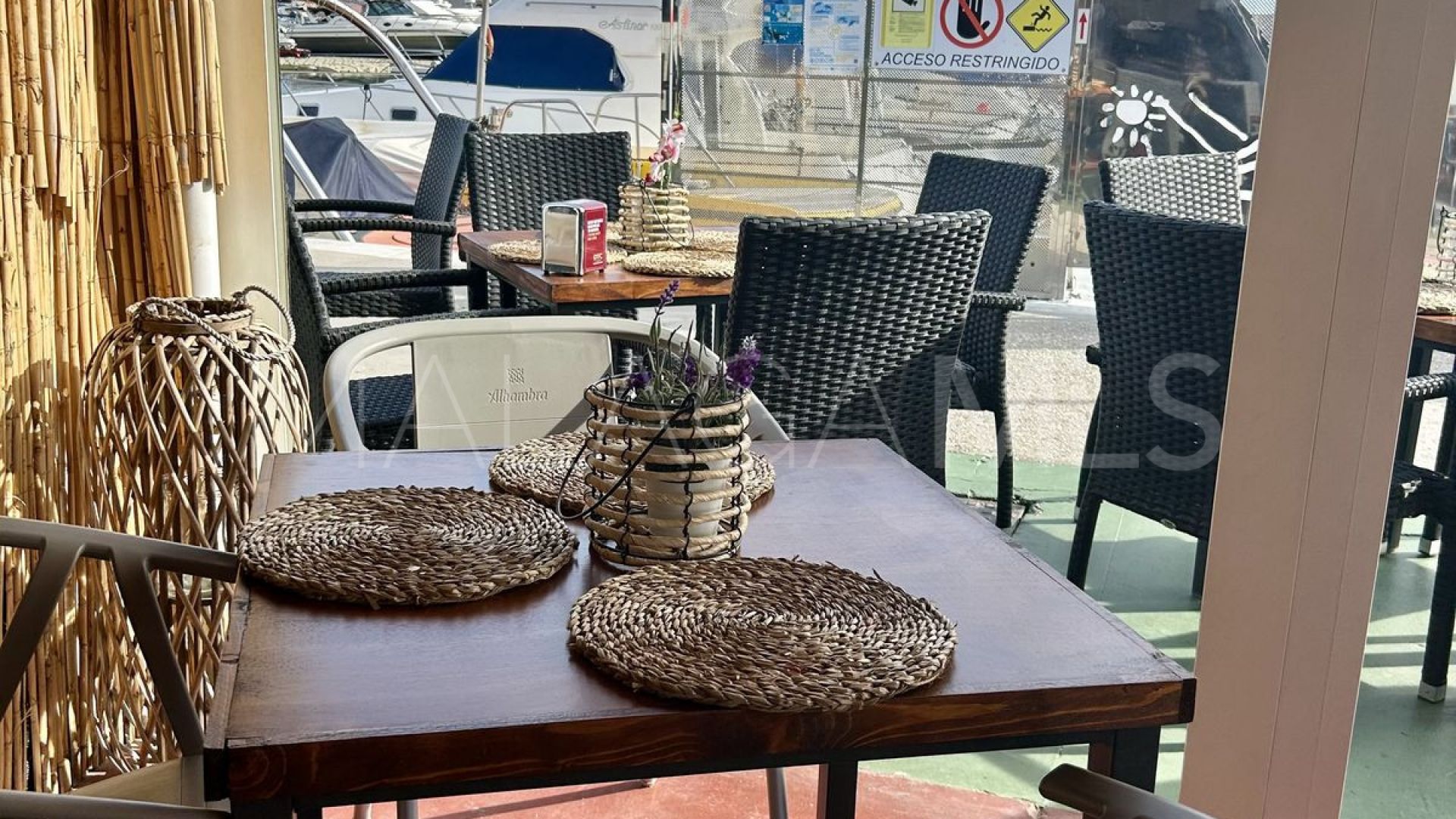 Fuengirola Puerto bar for sale