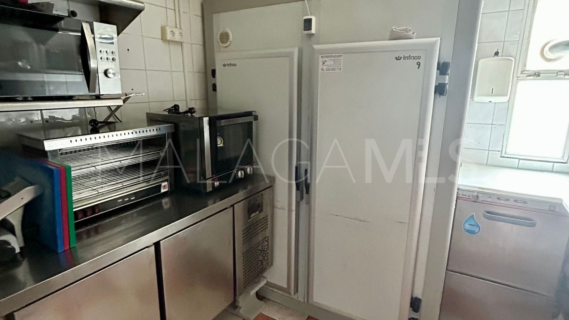 Fuengirola Puerto bar for sale